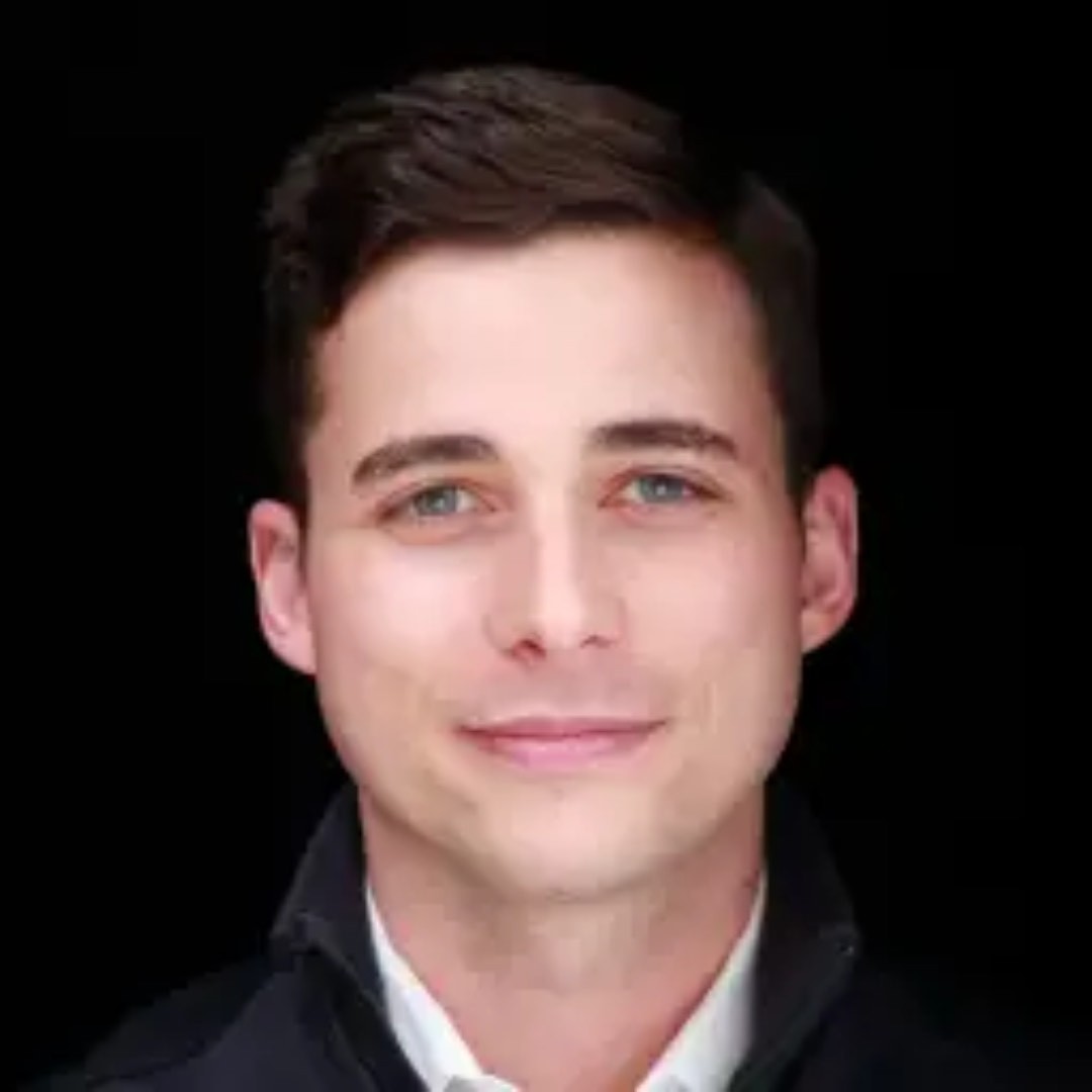 Mercado | First Things First | Episode 3 - Julian Counihan, Schamtic Ventures